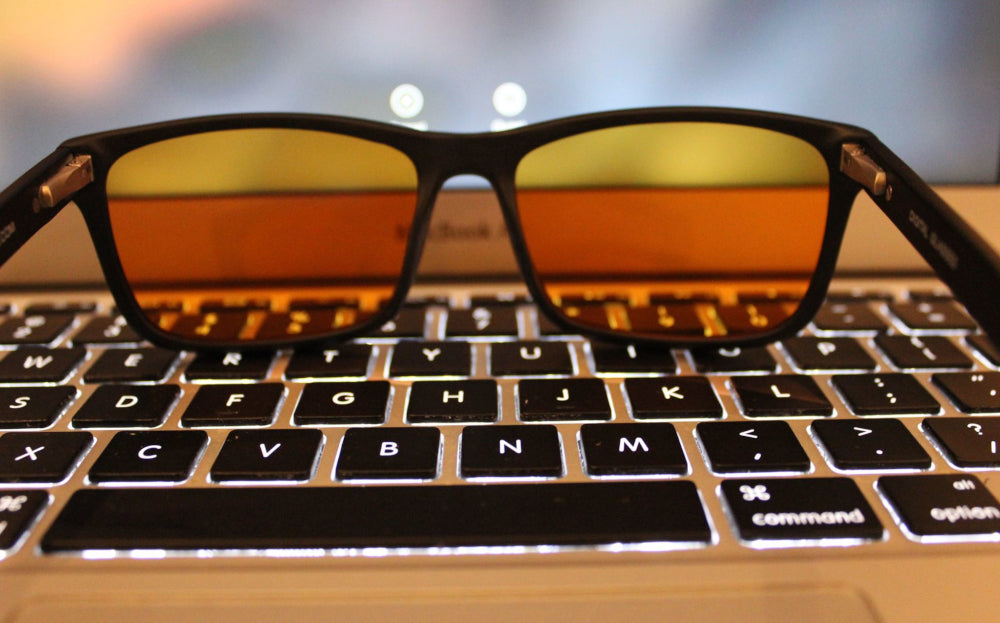 How to Test Blue Light Glasses